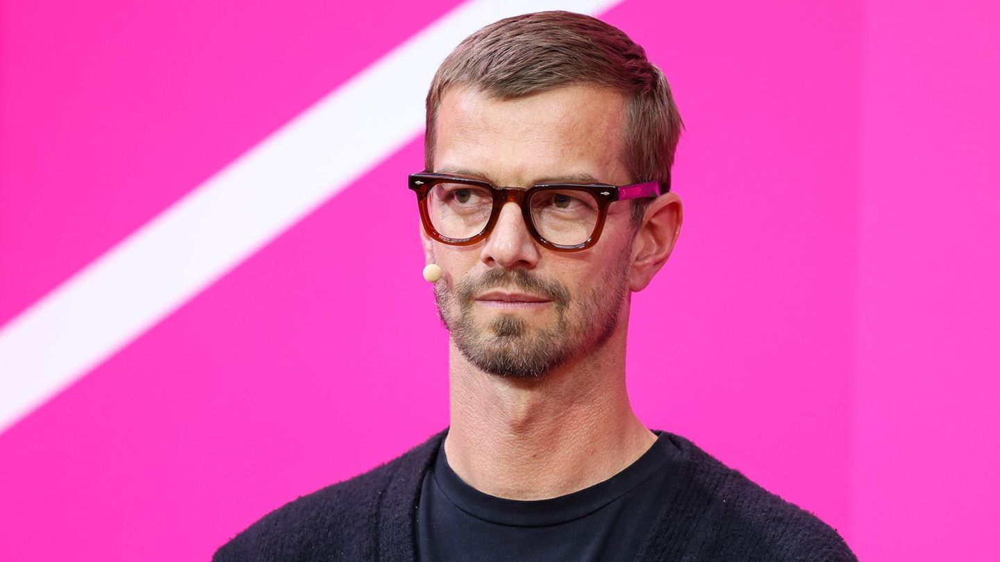 Auch Joko Winterscheidt unterschrieb den offenen Brief, der sich unter anderem an Friedrich Merz richtet