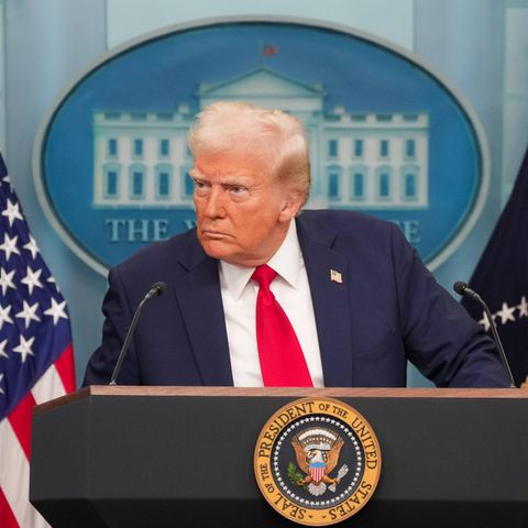 Donald Trump bei einer Pressekonferenz