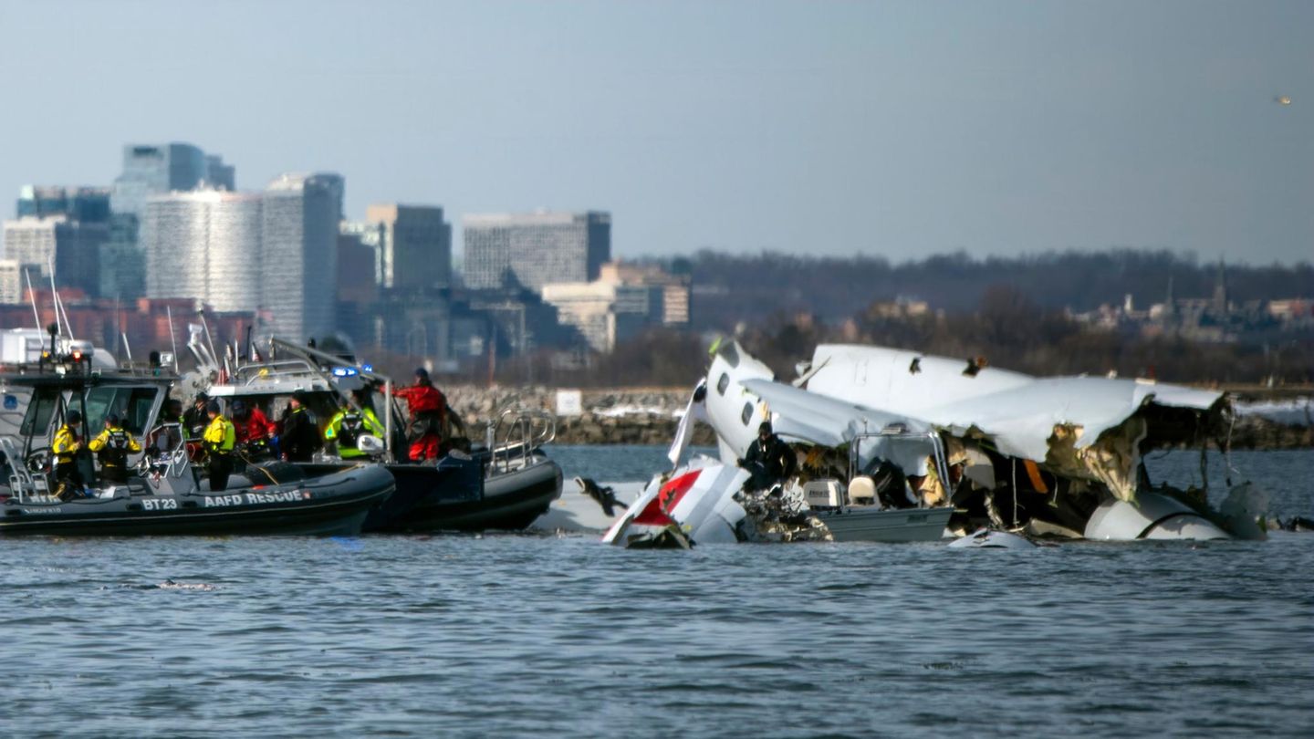 Aircraft crash in Washington: Investigators Bergen Flight writer
