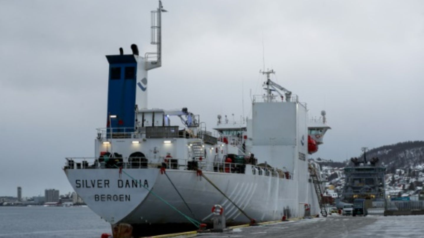 Die "Silver Dania"