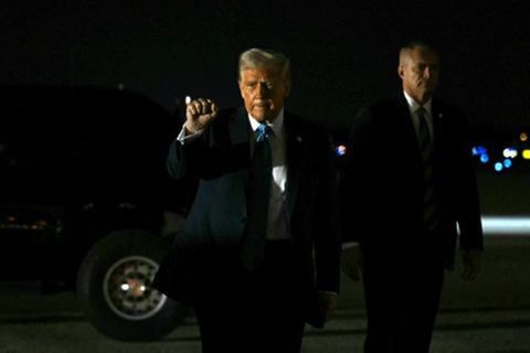 Trump am Flughafen von Palm Beach, Florida