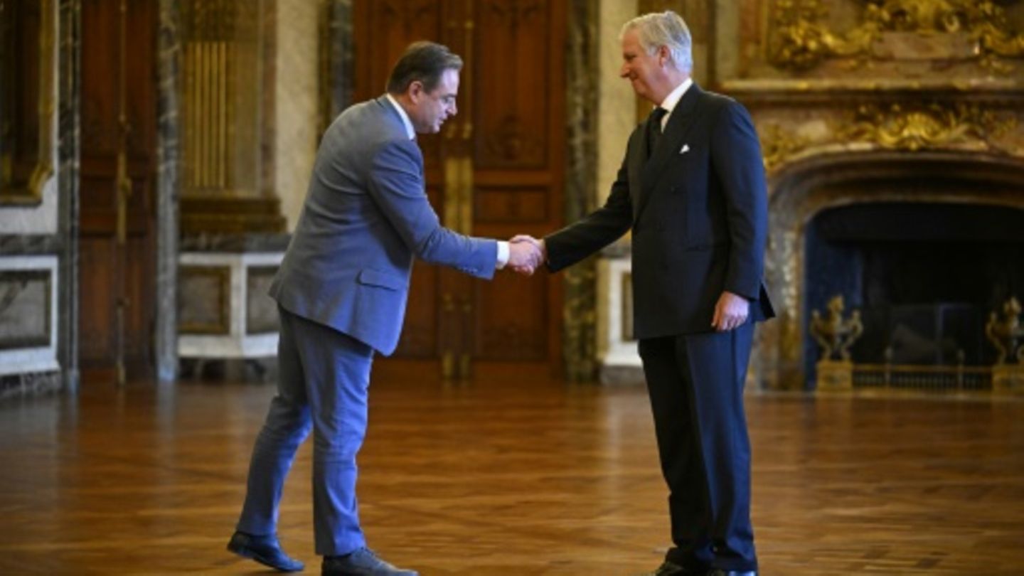 De Wever (l.) und König Philippe