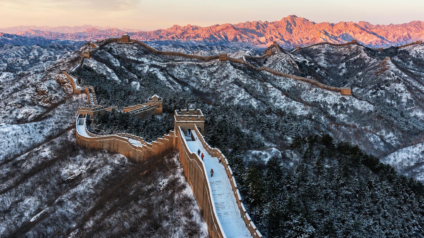 China: Die chinesische Mauer im Winter China: Die chinesische Mauer im Winter