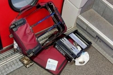 Beim Versuch, einen Kaffee zu kochen, geriet der Gaskocher in einem Regionalexpress zwischen Hamburg und Kiel in Brand
