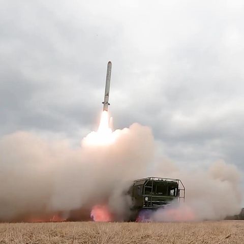 Start einer Iskander gegen Ziele in der Ukraine