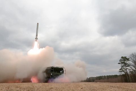 Start einer Iskander gegen Ziele in der Ukraine