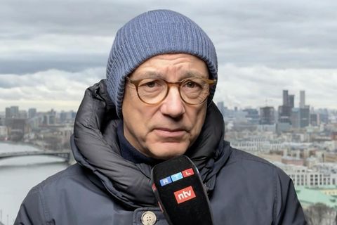 In einer Moskauer Wohnanlage explodierte ein Kilogramm TNT. Insbesondere aufgrund des Ortes gehen Behörden von einem Anschlag aus, erklärt Auslandskorrespondent Rainer Munz.