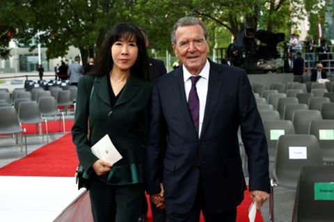 Gerhard Schröder und Ehefrau So-yeon Schröder-Kim