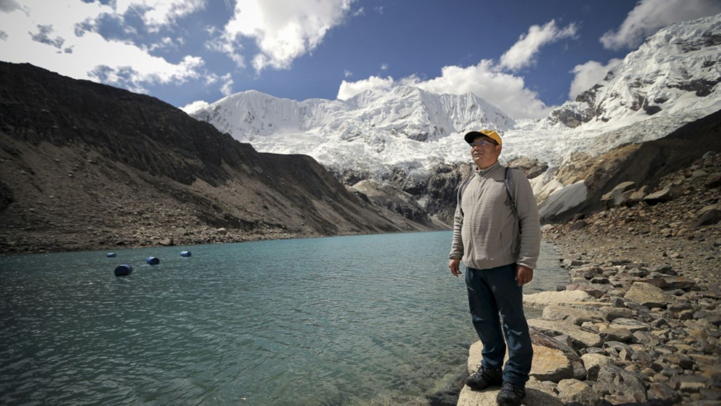 Saúl Luciano Lliuya in Peru