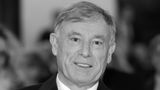 Altbundespräsident Horst Köhler starb nach kurzer und schwerer Krankheit am 1. Februar im Alter von 81 Jahren.  Köhler war am 23. Mai 2004 zum Staatsoberhaupt gewählt und fünf Jahre später im Amt bestätigt worden. Am 31. Mai 2010 trat der studierte Wirtschaftswissenschaftler jedoch überraschend zurück. Mit Köhler übernahm erstmals kein Parteipolitiker das höchste Amt im Staat