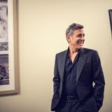 Heiter weiter: Nach dem Interview mit dem stern muss George Clooney schnell zur Premiere seiner Komödie "Hail, Caesar!"
