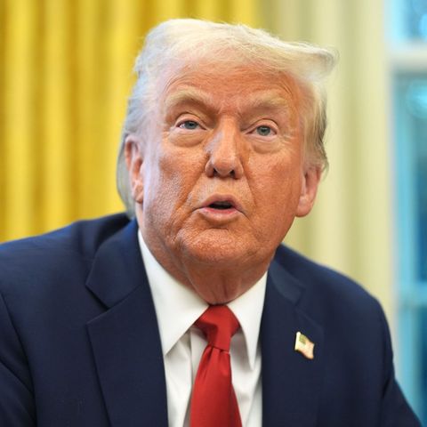 US President Donald Trump advertises a relocation of the approximately two million Palestinians in the Gaza Strip