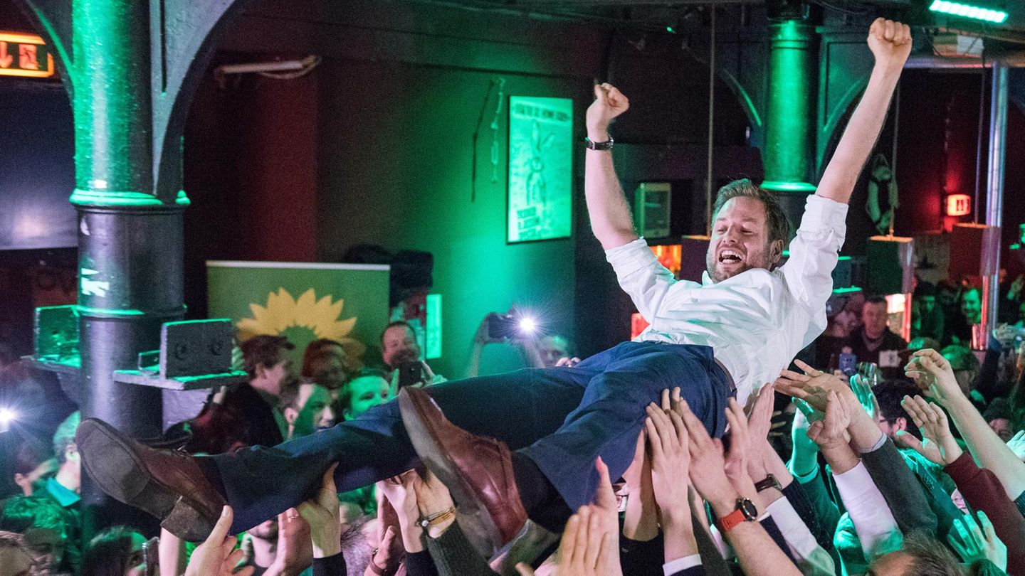 Canlı Blogda Bundestag Seçim 2025: Yeşiller Kayıt Toplamları Alın