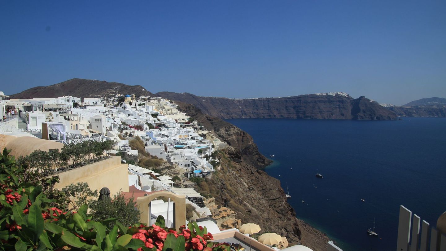 Erdstöße in der Ägäis: Steht dem Urlaubsparadies Santorini ein großes Beben bevor?