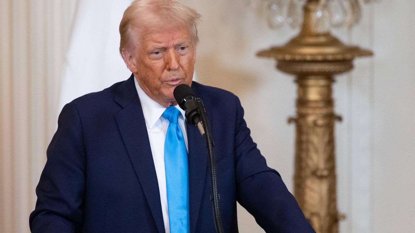 Donald Trump wants to “take Gaza strip on possession” and move Palestinians