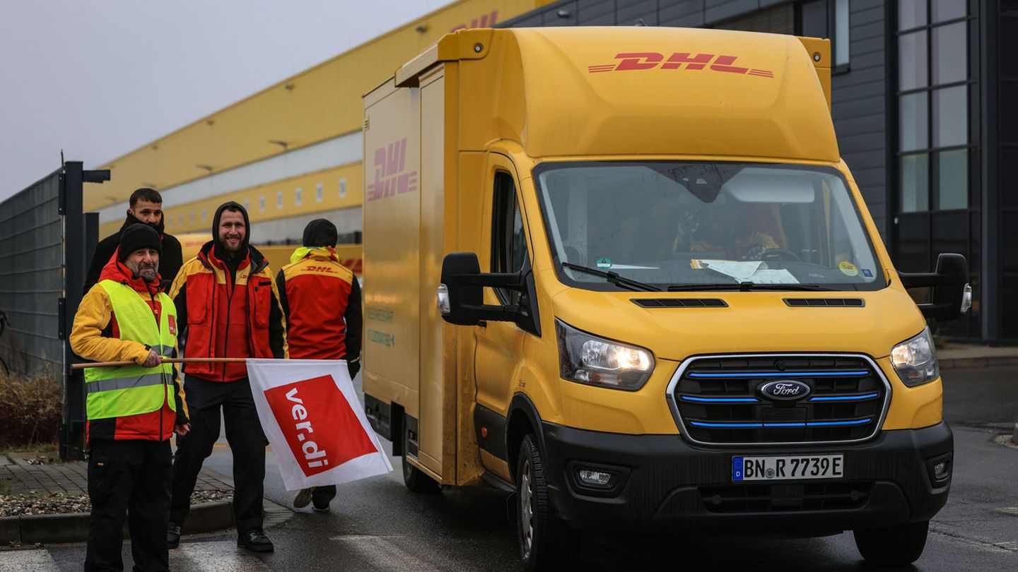 Deutsche Post: Warnstreiks in Paketzustellung: Manche Pakete bleiben liegen