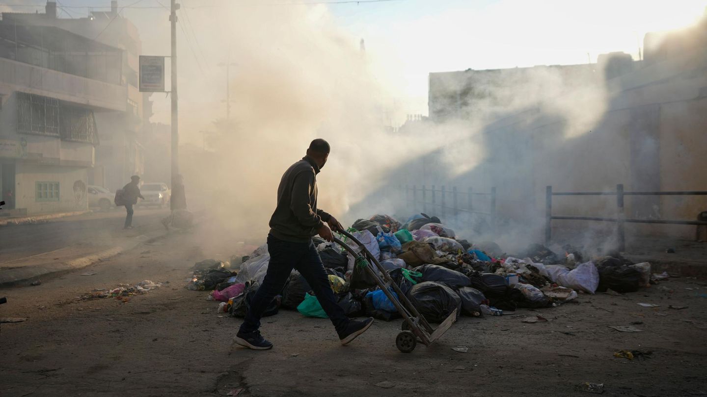 Gaza strip plan from Donald Trump suddenly looks very different