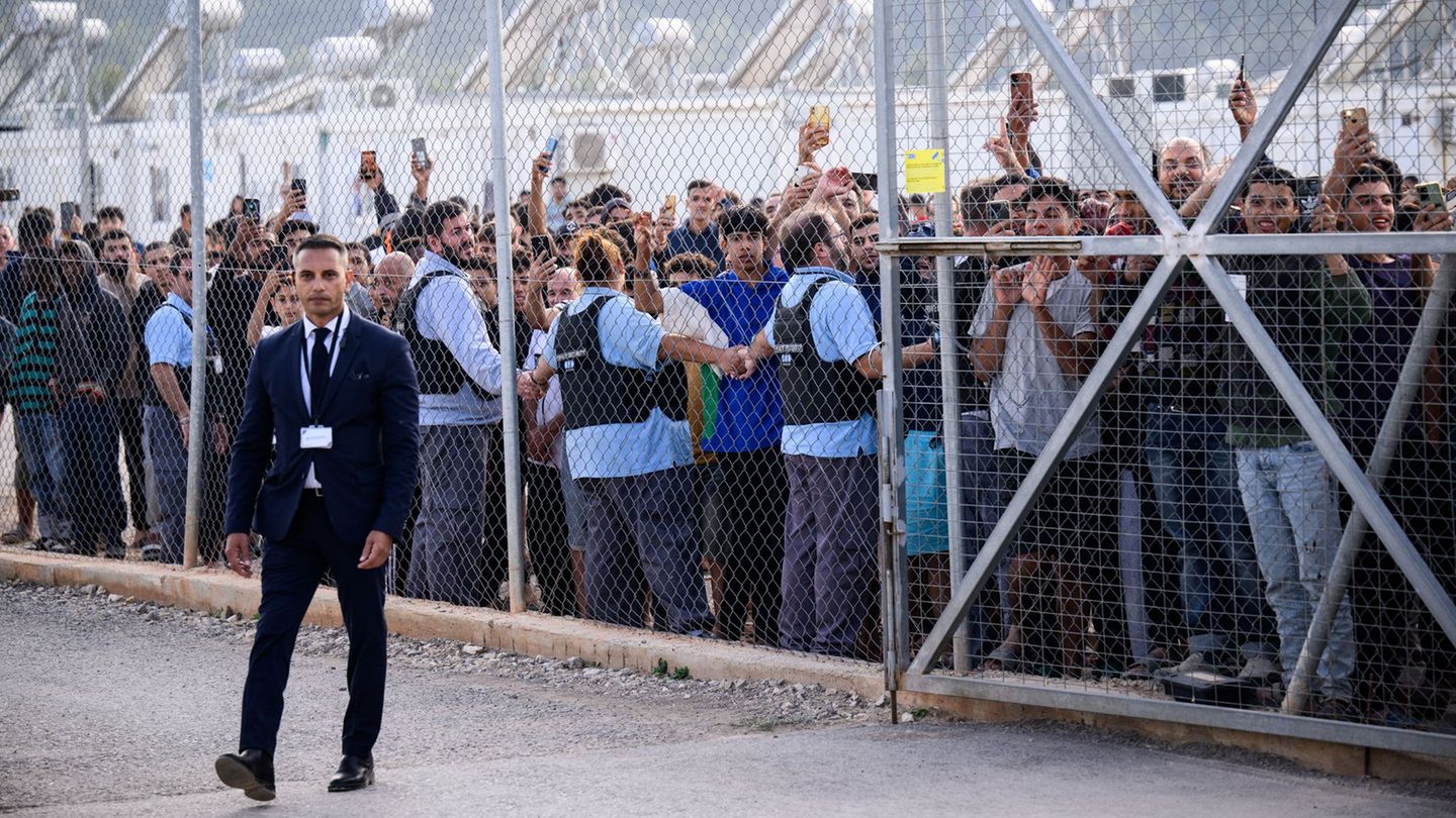 Return to Greece: Federal Office suggests refugees departure