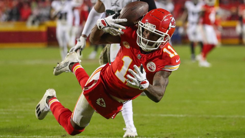 Super Bowl Mega-Event Super Bowl: Regeln, Versuche, Touchdowns – darauf kommt es beim American Football an