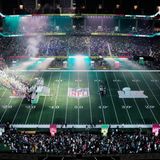 Der ewige Gastgeber  Bereits zum elften Mal wird der Super Bowl in New Orleans ausgetragen. Gemeinsam mit Miami ist das Rekord als Austragungsstätte. Hier feierten die Kansas City Chiefs 1970 ihren ersten Super-Bowl-Triumph. Allerding war die Liga lange nicht mehr in New Orleans zu Gast, letztmals wurde 2013 der Super Bowl im Superdome ausgetragen.