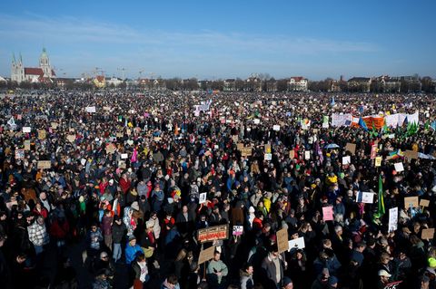Das Bündnis "München ist bunt" hatte zu der Demonstration aufgerufen
