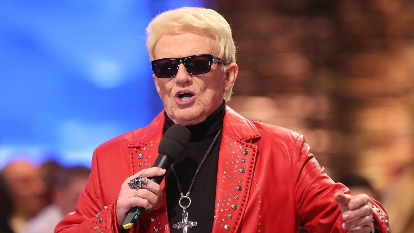 Schlagerstar Heino hat im Laufe seiner Karriere mehr als 13000 Titel aufgenommen