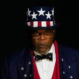 Schauspieler Samuel L. Jackson spielt eine Rolle als Uncle Sam während des Auftritts von Rap-Superstar Kendrick Lamar