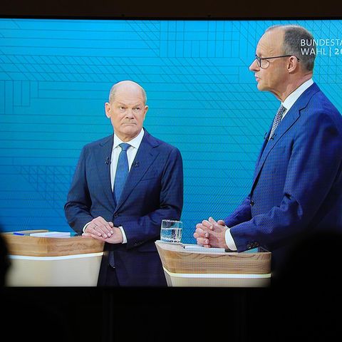 Olaf Scholz und Friedrich Merz im TV-Duell