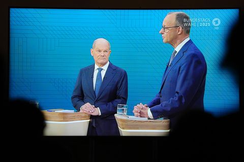 Olaf Scholz und Friedrich Merz im TV-Duell