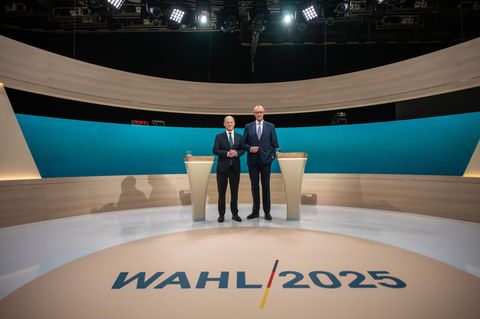 Kanzlerduell: Olaf Scholz und Friedrich Merz