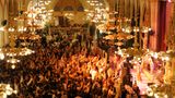 Der Ballsaal des Flüchtlingsballs