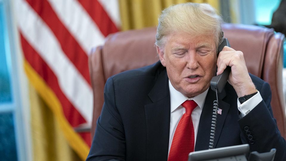 Trump-Telefonat mit Putin? – "Kreml hat nicht dementiert" Trump-Telefonat mit Putin? – "Kreml hat nicht dementiert"