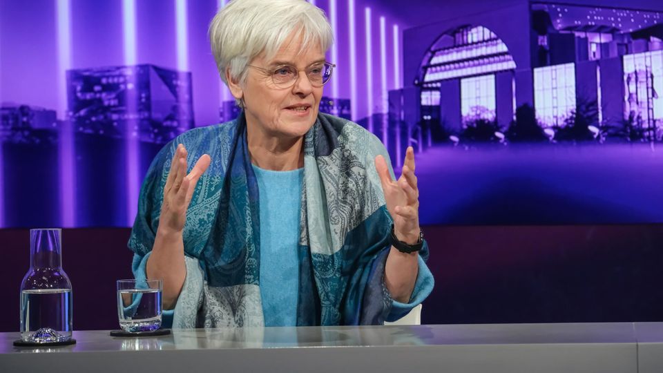 Die Wirtschaftskorrespondentin der taz Ulrike Herrmann