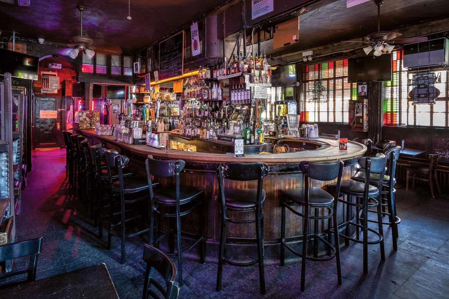 Horseshoe Bar Horseshoe Bar