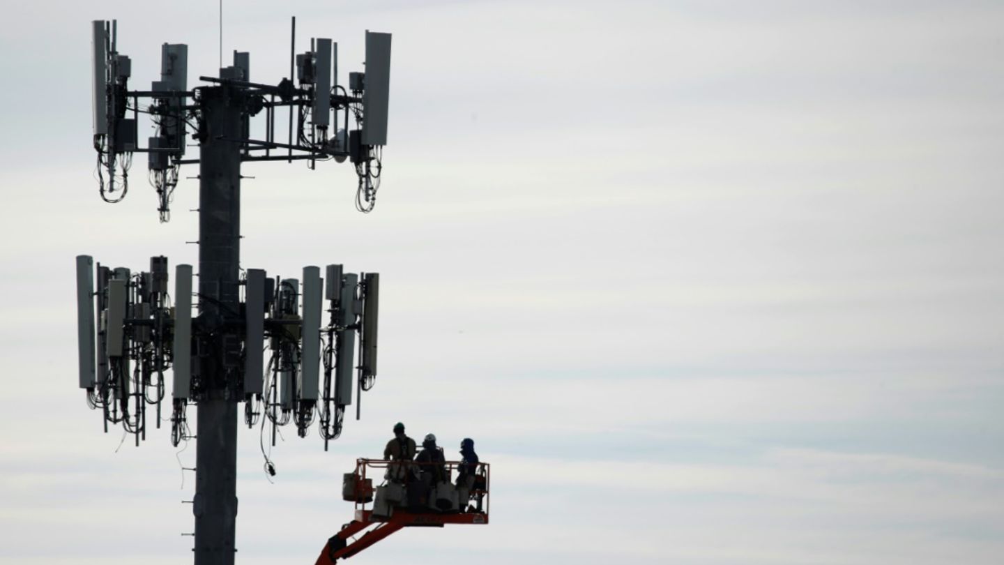 Arbeiten an Mobilfunkmast in USA 2019