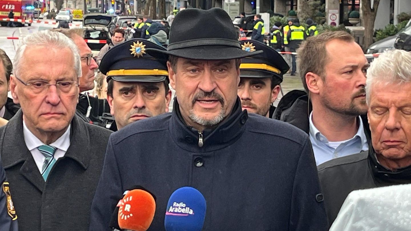Nach Angaben von Bayerns Ministerpräsident Markus Söder ist es "mutmaßlich ein Anschlag" gewesen