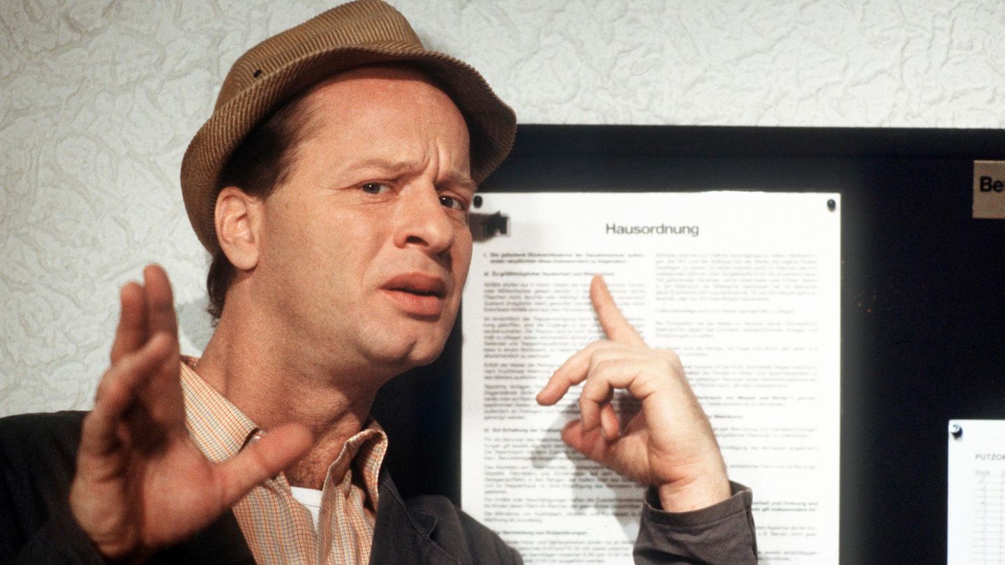 Foto Tom Gerhardt als Hausmeister Krause