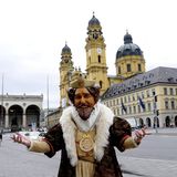 Die Figur der "King" von Burger King in München