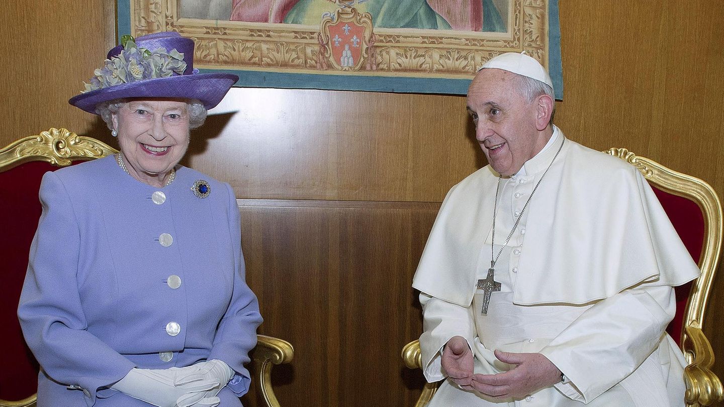 Auch Königin Elizabeth II. trifft Papst Franziskus im Vatikan