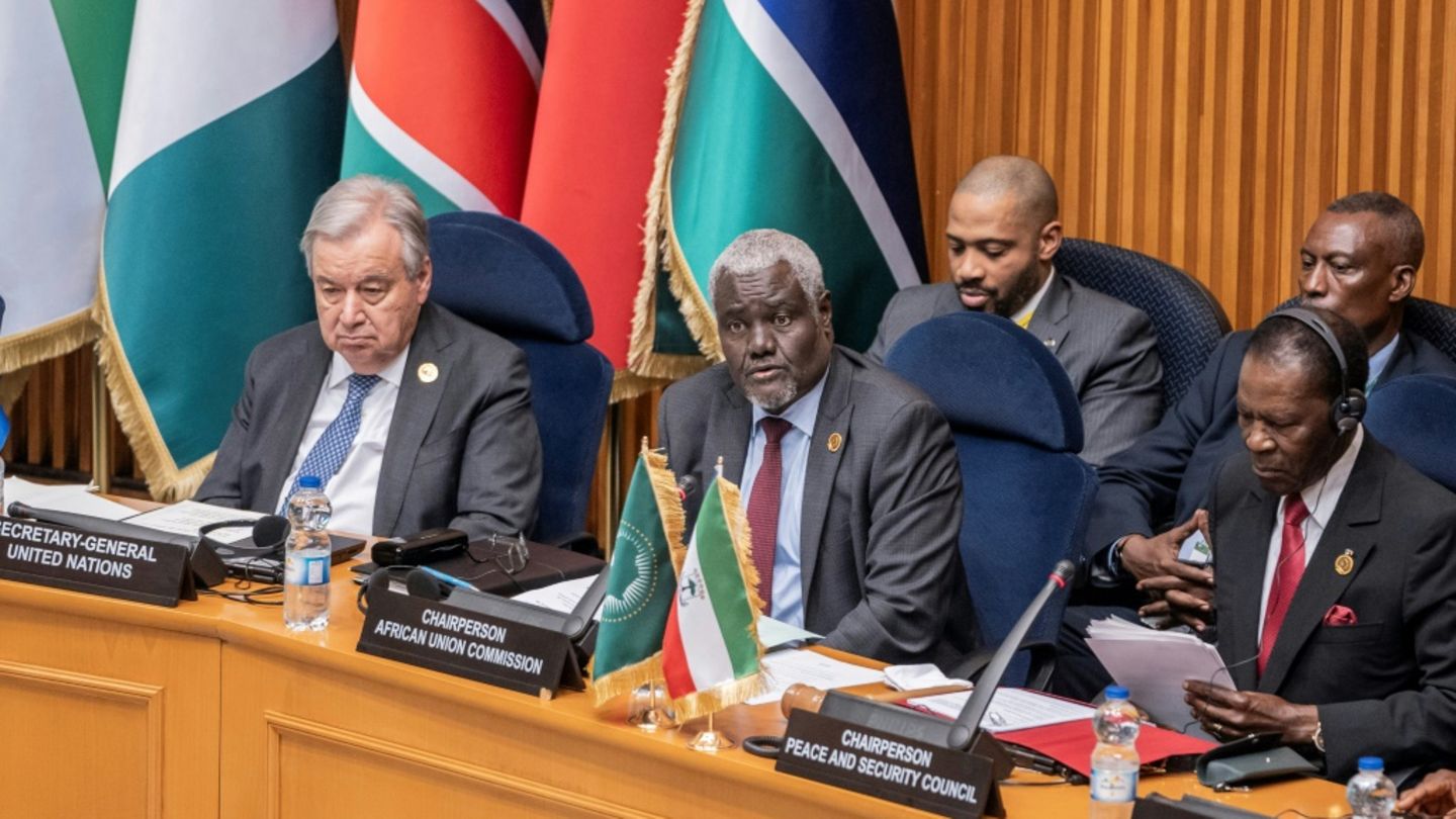 UN-Generalsekretär António Guterres (links) beim Gipfel der Afrikanischen Union