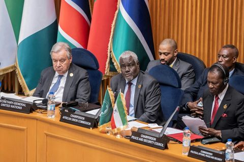 UN-Generalsekretär António Guterres (links) beim Gipfel der Afrikanischen Union