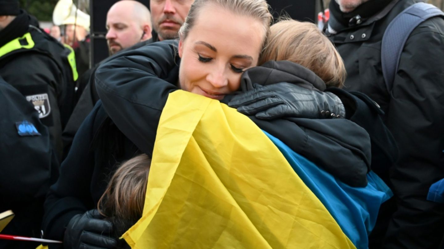 Julia Nawalnaja bei Demonstration in Berlin 2024