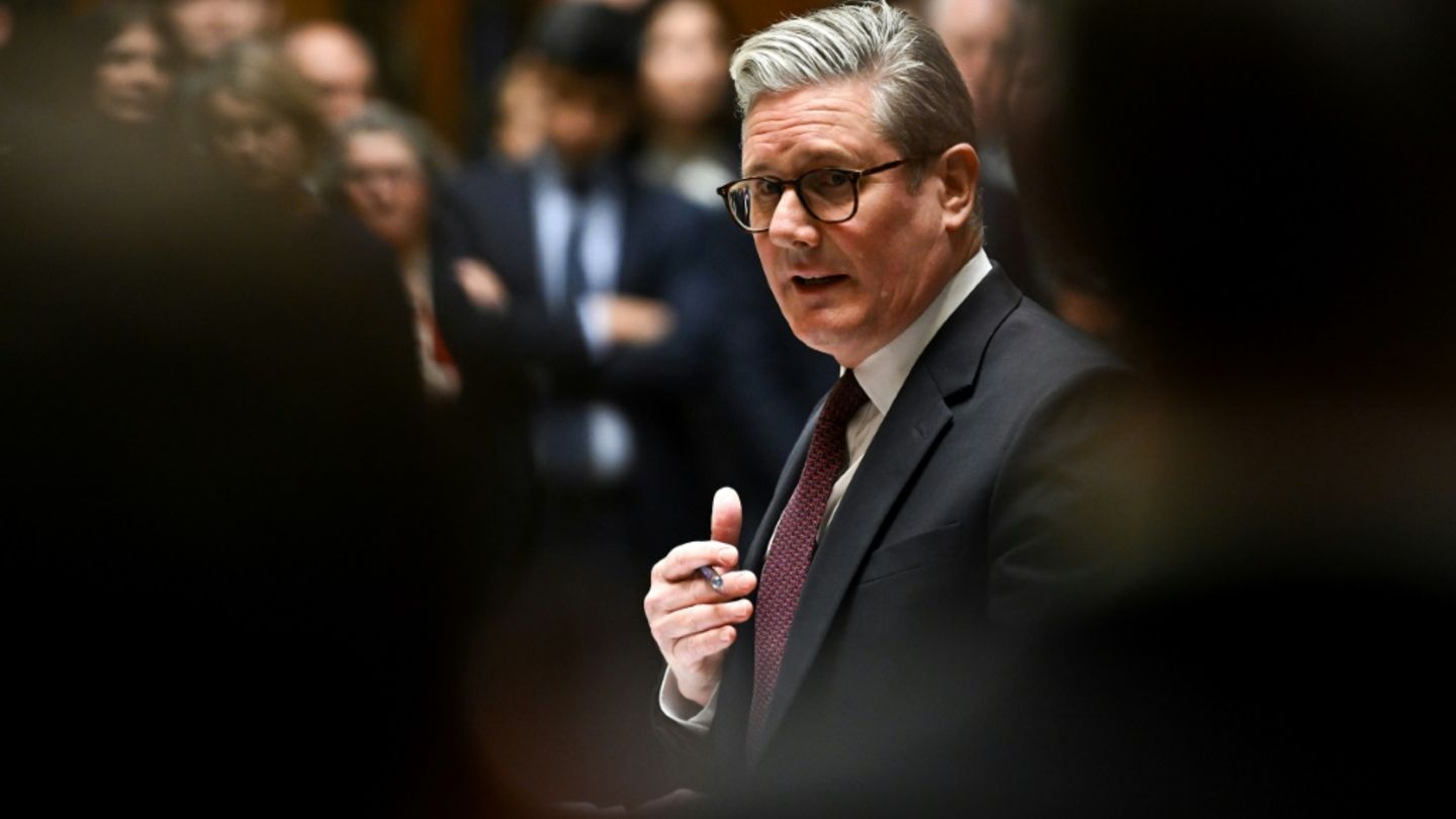 Starmer im Parlament in London
