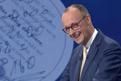Am Abend trafen die Spitzenkandidaten Olaf Scholz (SPD), Friedrich Merz (CDU), Robert Habeck (Grüne) und Alice Weidel (AfD)  in einem Quadrell aufeinander.