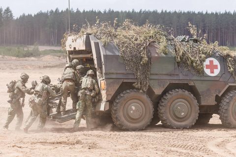 Manöver von Soldaten der Bundeswehr in Litauen. Jetzt wird über einen Einsatz in der Ukraine diskutiert