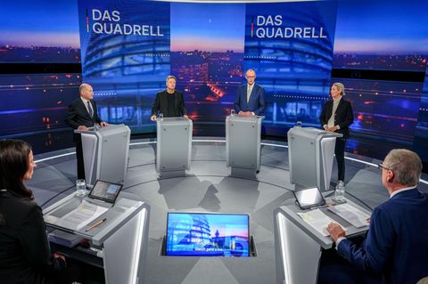 Günther Jauch wusste die Kanzlerkandidaten beim Quadrell zu überraschen - zum Missfallen des Beamtenbunds.