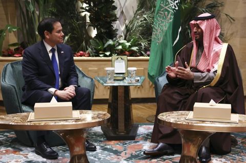 Marco Rubio bei seinem Gespräch mit Mohammed bin Salman