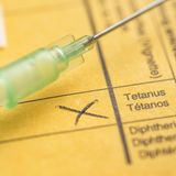 Gift: Blick in einen Impfpass