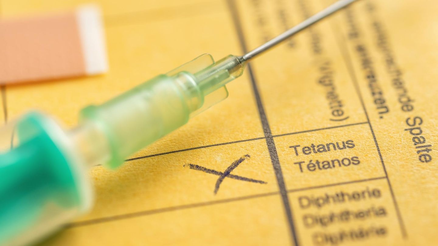 Gift: Blick in einen Impfpass