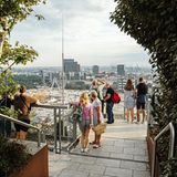 Ausblick vom Dachgarten des Bunkers auf St. Pauli